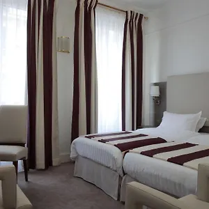 Mayflower Hotel