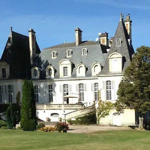 chateau-du-val-larbont.midi-pyreneeshotels.com/